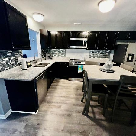 Luxury Townhome Jacksonville, Nc Bagian luar foto