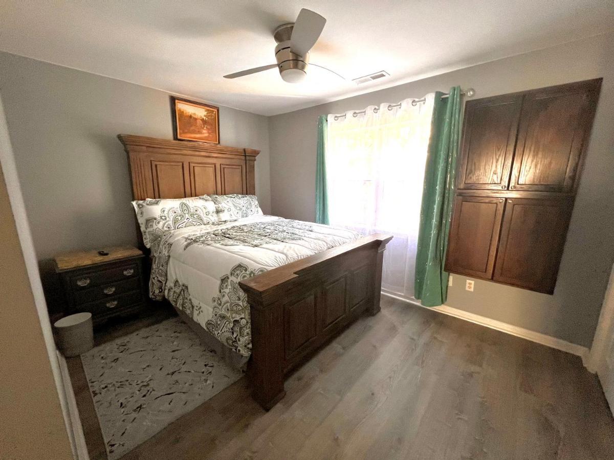 Luxury Townhome Jacksonville, Nc Bagian luar foto