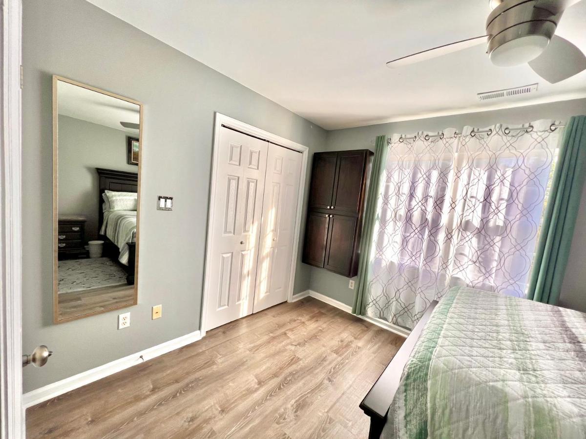 Luxury Townhome Jacksonville, Nc Bagian luar foto