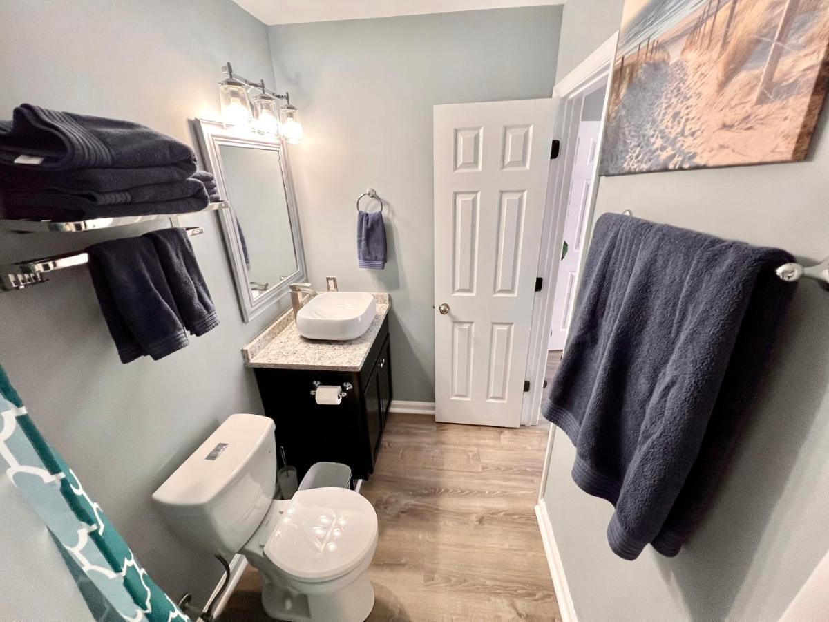 Luxury Townhome Jacksonville, Nc Bagian luar foto