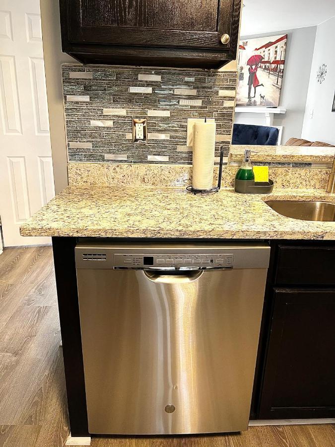 Luxury Townhome Jacksonville, Nc Bagian luar foto